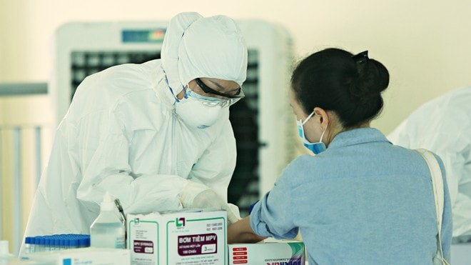 Bộ Y tế ra thông báo khẩn tìm người từng tới 2 địa điểm tại Đà Nẵng và TP.HCM. Ảnh: internet.