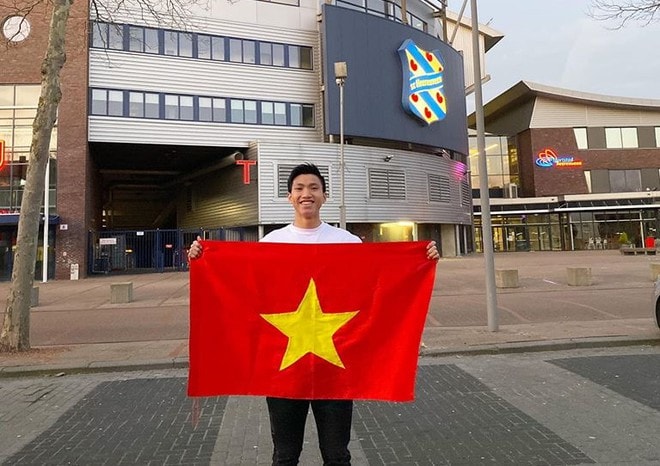 Văn Hậu chia tay Hà Lan, tạm gác giấc mơ chơi bóng ở châu Âu. Ảnh: internet.