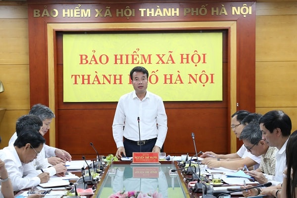 Tổng Giám đốc BHXH Việt Nam Nguyễn Thế Mạnh phát biểu chỉ đạo tại buổi làm việc