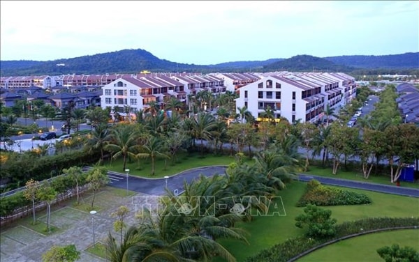 Một khu nghỉ dưỡng ở xã Dương Tơ (Phú Quốc). Ảnh: TTXVN