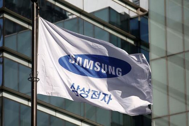Hình ảnh lá cờ mang logo của Samsung tại trụ sở chính ở Seoul, Hàn Quốc. Ảnh: internet.