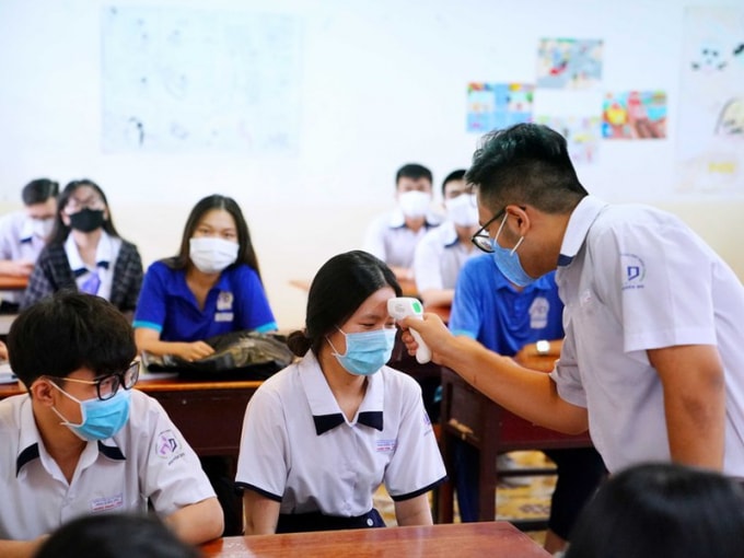 Bộ trưởng đề xuất thi tốt nghiệp THPT hai đợt. Ảnh: TL