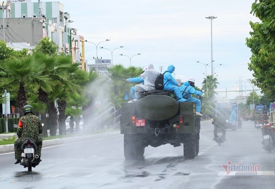 7 phường ở Quận Sơn Trà được phun toàn bộ. Ảnh: Vietnamnet.