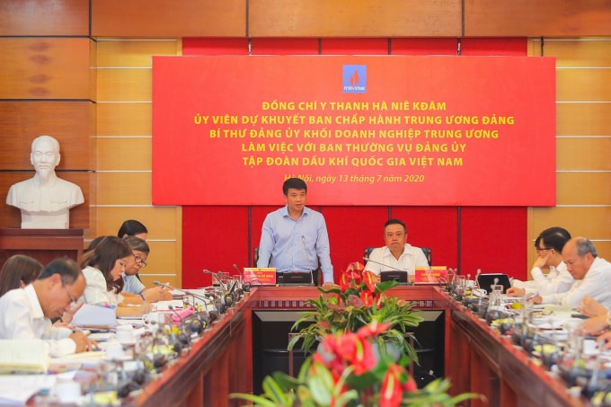 Bí thư Đảng ủy Khối DNTW làm việc với Ban Thường vụ Đảng ủy Tập đoàn