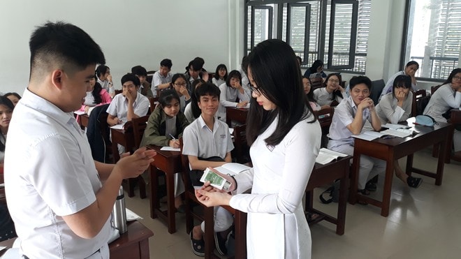 Học sinh THPT tại Đà Nẵng phải hoãn thi tốt nghiệp do dịch bệnh Covid-19. Ảnh: internet.