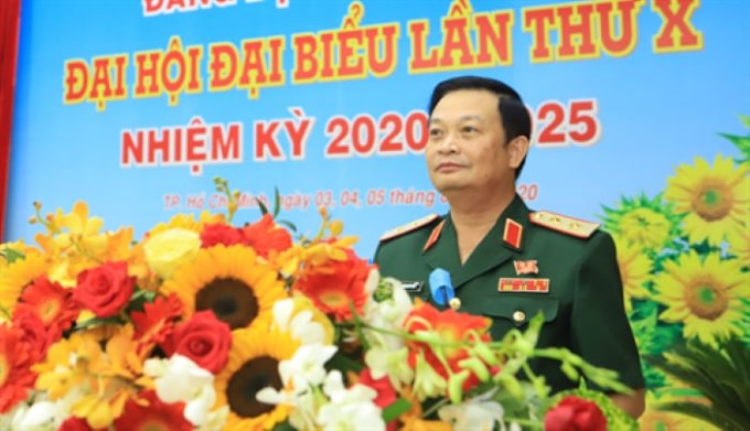 Trung tướng Trần Hoài Trung, Bí thư Đảng ủy, Chính ủy Quân khu 7 phát biểu khai mạc đại hội
