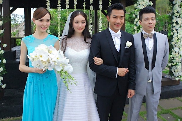 Trong quá khứ, cả hai có tình bạn đẹp. Đường Yên là phù dâu duy nhất đến dự hôn lễ của Dương Mịch.