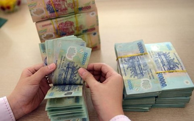 Ngân hàng Nhà nước công bố giảm lãi suất tiền gửi. Ảnh: TL.