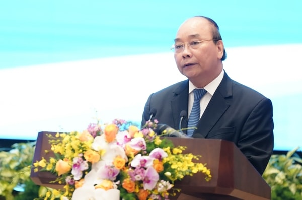 Thủ tướng Nguyễn Xuân Phúc phát biểu kết luận hội nghị. Ảnh: VGP