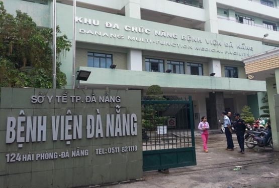 BN749 đã đến thăm người nhà ở bệnh viện Đà Nẵng. Ảnh: TL