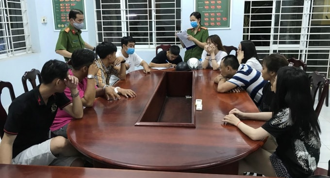 Các đối tượng tại Cơ quan Công an.