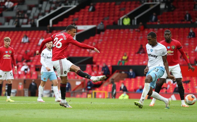 Tài năng trẻ 18 tuổi - Mason Greenwood đang có mùa giải đầu tiên thành công tại sân Old Trafford. Ảnh: MUTV
