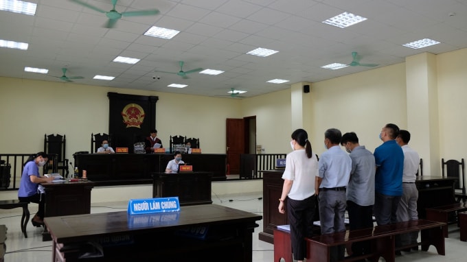 Phiên tòa sơ thẩm vụ án sáng 10/8. Ảnh: Thanh Tuấn