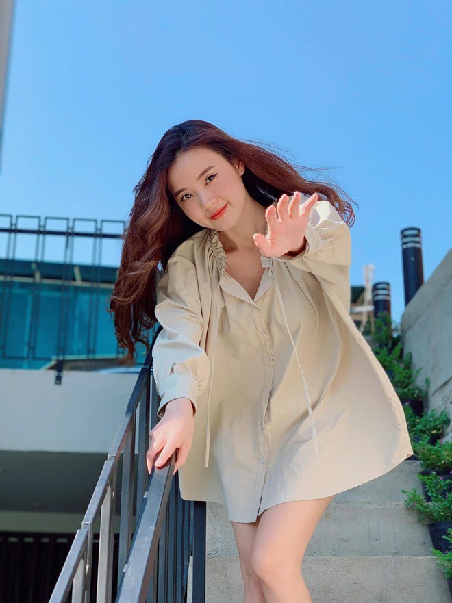 Nữ diễn viên sinh năm 1989 bày tỏ quan điểm không nên công khai tình yêu trước công chúng, bởi cô đã từng có bài học 