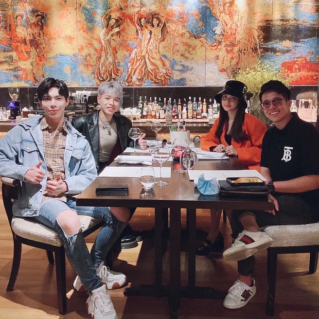 Hương Giang công khai chuyện tình cảm với chàng giám đốc người Singapore Matt Liu sau chương trình “Người ấy là ai” đã trở thành tâm điểm của công chúng.
