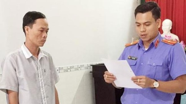 Cơ quan điều tra Viện KSND Tối cao tống đạt quyết định khởi tố bị can đối với ông Bình hồi cuối năm 2017