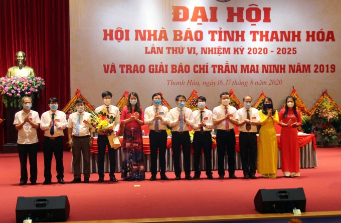 BCH Hội nhà báo tỉnh Thanh Hóa nhiệm kỳ 2020 - 2025 ra mắt đại hội