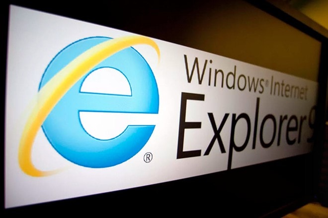 trinh-duyet-internet-explorer-dang-dan-bi-khai-tu