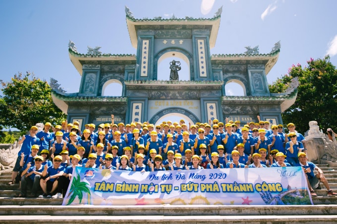 CBNV Tâm Bình trong chuyến du lịch Đà Nẵng