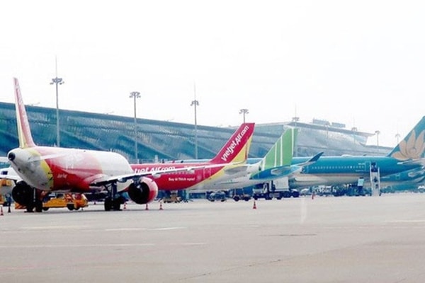 Bộ GTVT không dừng các chuyến bay thường lệ quốc tế mà chỉ chưa cho chở khách nhập cảnh vào Việt Nam do các khu cách ly tập trung ở Việt Nam hạn chế