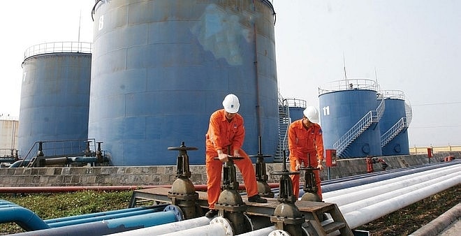 Giá xăng dầu hôm nay 19/8 chịu áp lực bởi lo ngại về cuộc 