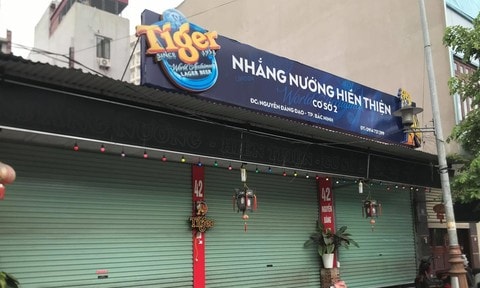 Chủ nhà hàng nhắng nướng Hiền Thiện bị công an triệu tập, làm rõ về clip ông này bắt nữ thượng đế quỳ, xóa bài