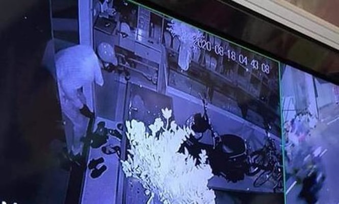 Kẻ gian đột nhập tiện vàng lấy đi 350 cây vàng cùng tiền mặt.