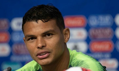 CLB Chelsea muốn có được trung vệ Thiago Silva về góp sức. Ảnh: internet.