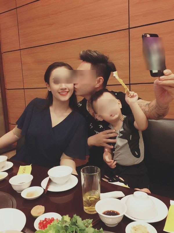 Hình ảnh lúc nào cũng bày tỏ tình cảm cho vợ của Sơn Hoàng.