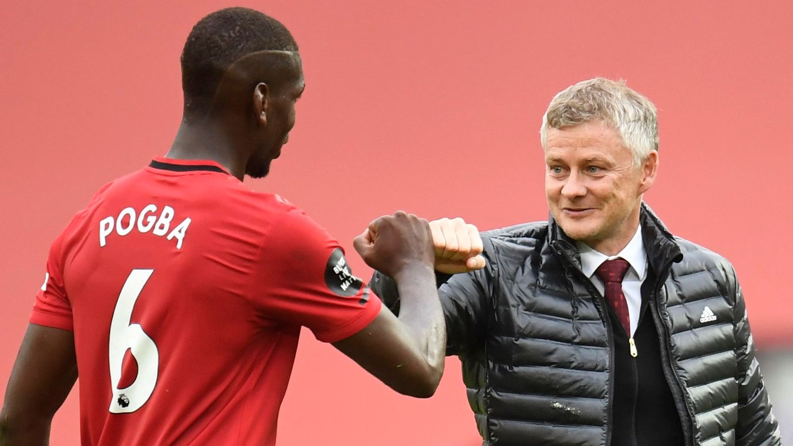 Tiền vệ Paul Pogba sẽ tiếp tục gắn bó với MU. Ảnh: internet.
