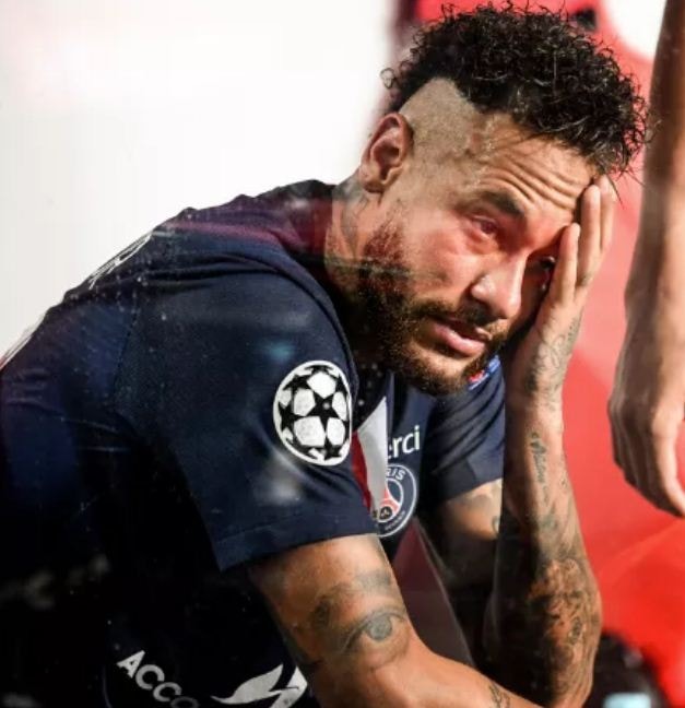 Tất cả sự tiếc nuối đều thể hiện rõ trên khuôn mặt của Neymar. Ảnh: internet.