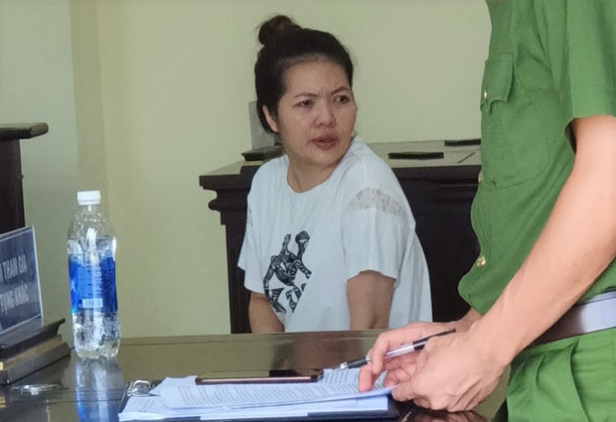 Nữ giám đốc ở Thanh Hóa tại tòa. Ảnh: TL.
