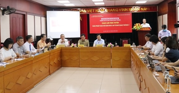 Lễ phát động Cuộc thi “Chung tay vì an toàn giao thông” trên mạng xã hội VCNet.