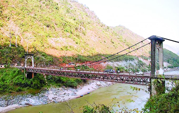 Cầu Hang Tôm - Dấu tích xưa, khi chưa thực hiện Dự án tích nước Thủy điện Sơn La (Ảnh: TL)