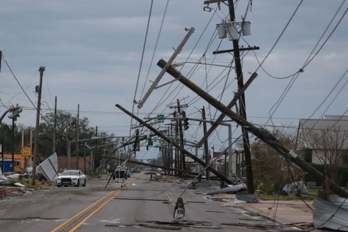 Bão Laura đổ bộ đã gây thiệt hại lớn cho bang Louisiana, Mỹ - Ảnh: Reuters