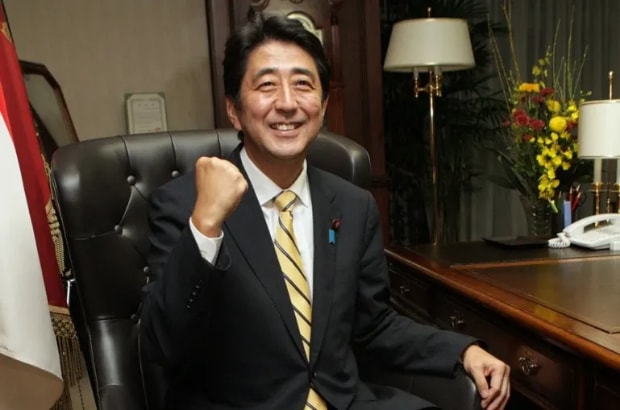 1Screenshot_2020-08-29 In pictures Looking back on Abe's tenure, from Hiroshima to Mario