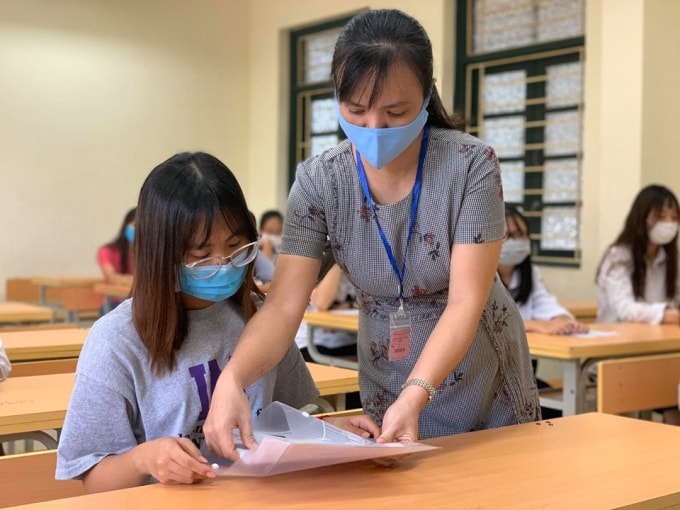 Tiếp tục thực hiện tinh giản chương trình ở bậc THCS, THPT (ảnh Trinh Phúc).