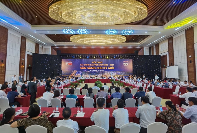 Toàn cảnh Toạ đàm.