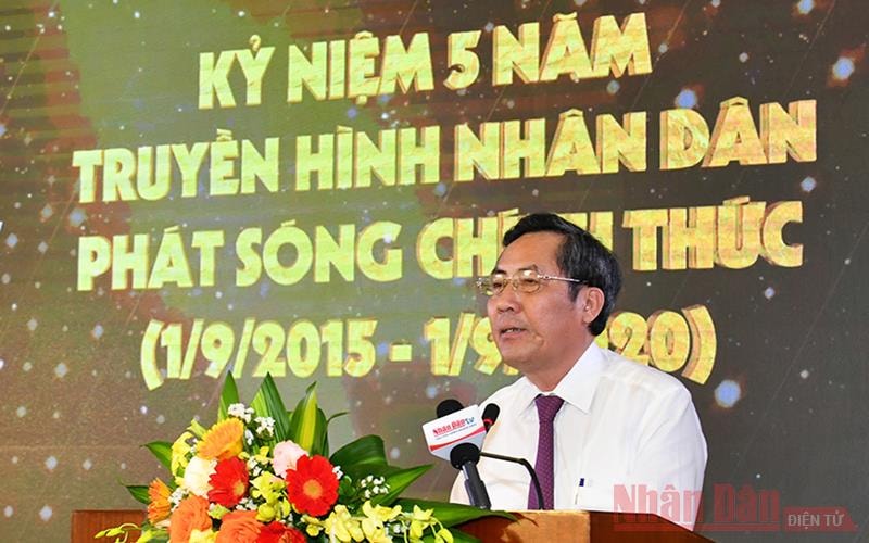 Tổng Biên tập Báo Nhân Dân phát biểu ý kiến tại buổi lễ.