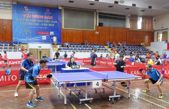 Hội viên Hội Nhà báo Hà Tĩnh thi đấu Giải bóng bàn Cúp Hội Nhà báo Việt Nam lần thứ XIII, năm 2019