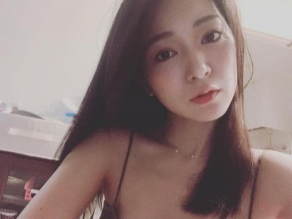 Ruri Shinato qua đời vì động kinh. Ảnh: Mitbbs.