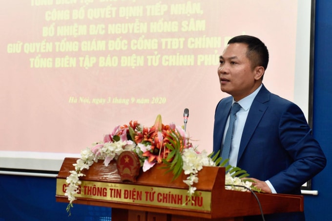 Quyền Tổng Giám đốc Cổng TTĐT Chính phủ Nguyễn Hồng Sâm phát biểu tại buổi lễ. Ảnh: Nhật Bắc