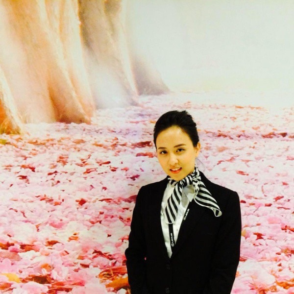 chị gái hương giang.3