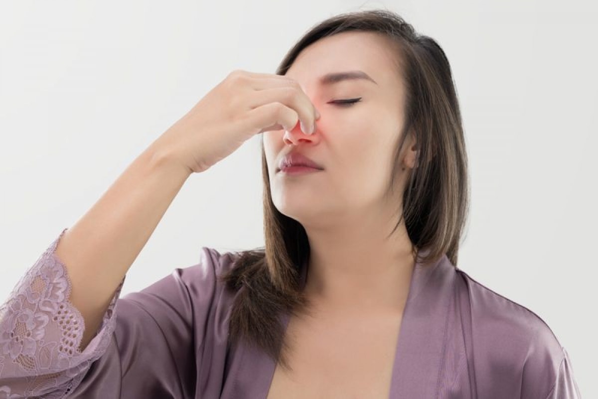 chảy máu mũi