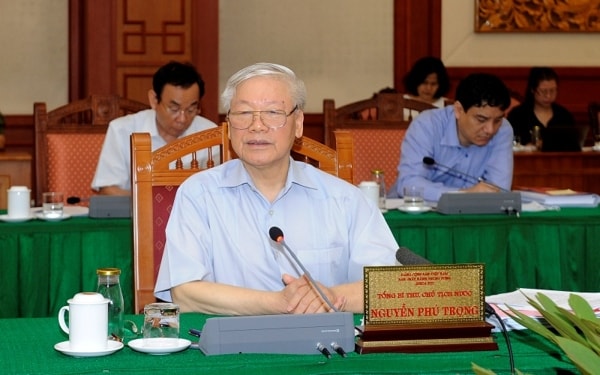 Tổng Bí thư, Chủ tịch nước Nguyễn Phú Trọng phát biểu tại cuộc làm việc với Ban Thường vụ Thành ủy Thành phố Hồ Chí Minh