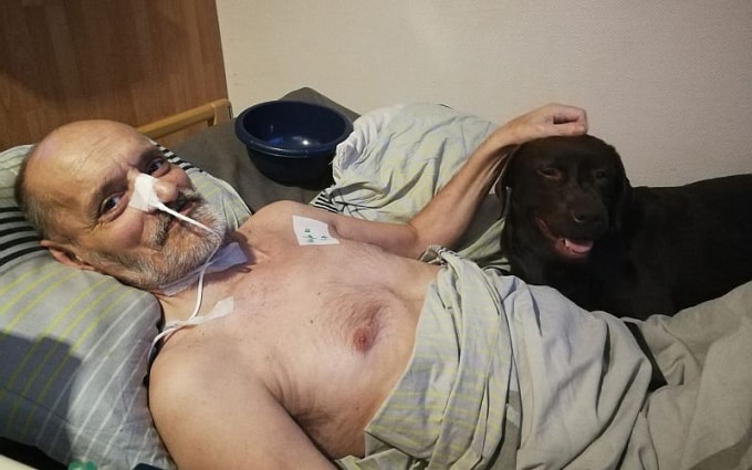 Alain Cocq has been suffering for 34 years from a rare and incurable degenerative disease - Ảnh: Facebook Alain Cocq
