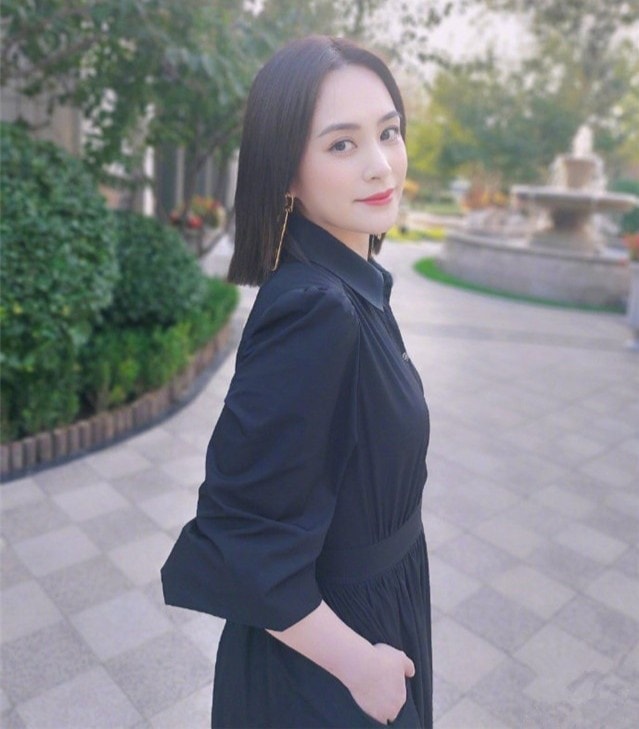 Chung Hân Đồng lấy lại được tinh thần và vóc dáng.