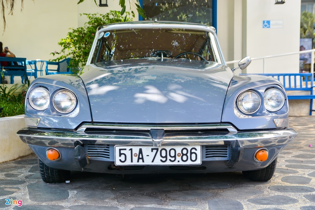 Xe cổ Citroen DS 21 tại Đà Nẵng. Ảnh: zingnews.vn