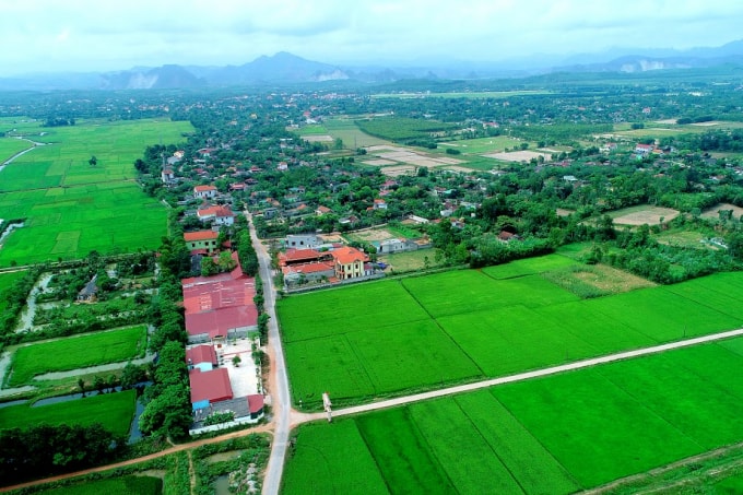 Khung cảnh Nông thôn mới ở huyện Lệ Thuỷ - Quảng Bình. Ảnh Hoàng An