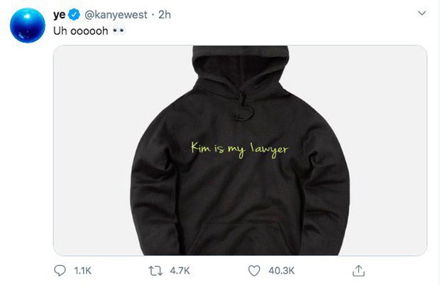 Chiếc áo gây khó hiểu của Kanye với dòng chữ: